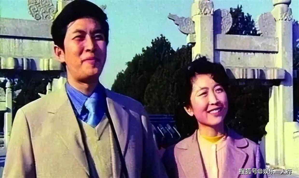 唐国强74岁还在横店拍短剧?俩儿子皆有障碍,高龄仍不敢停下脚步封面图