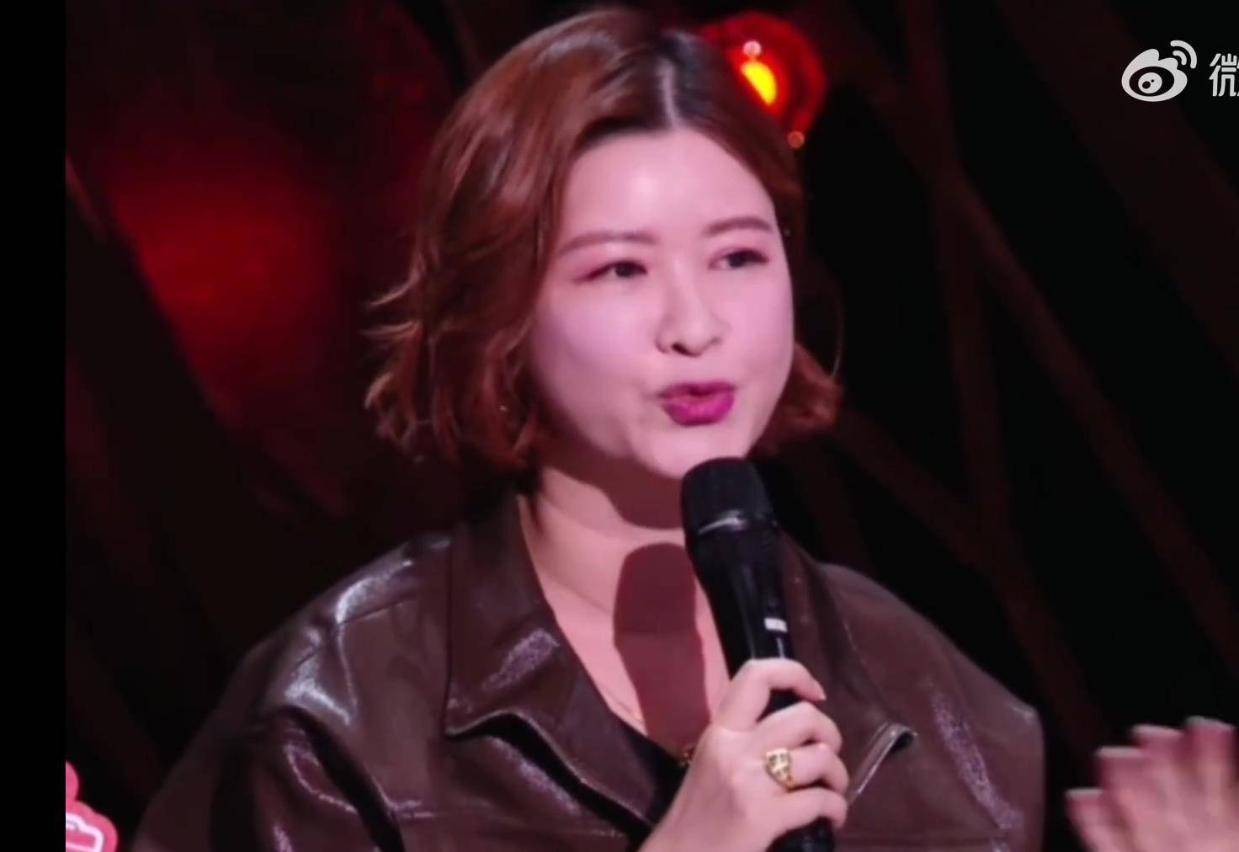 杜华曝唐九洲加入乐华原因:凭高考647分进的乐华,不是唱跳封面图