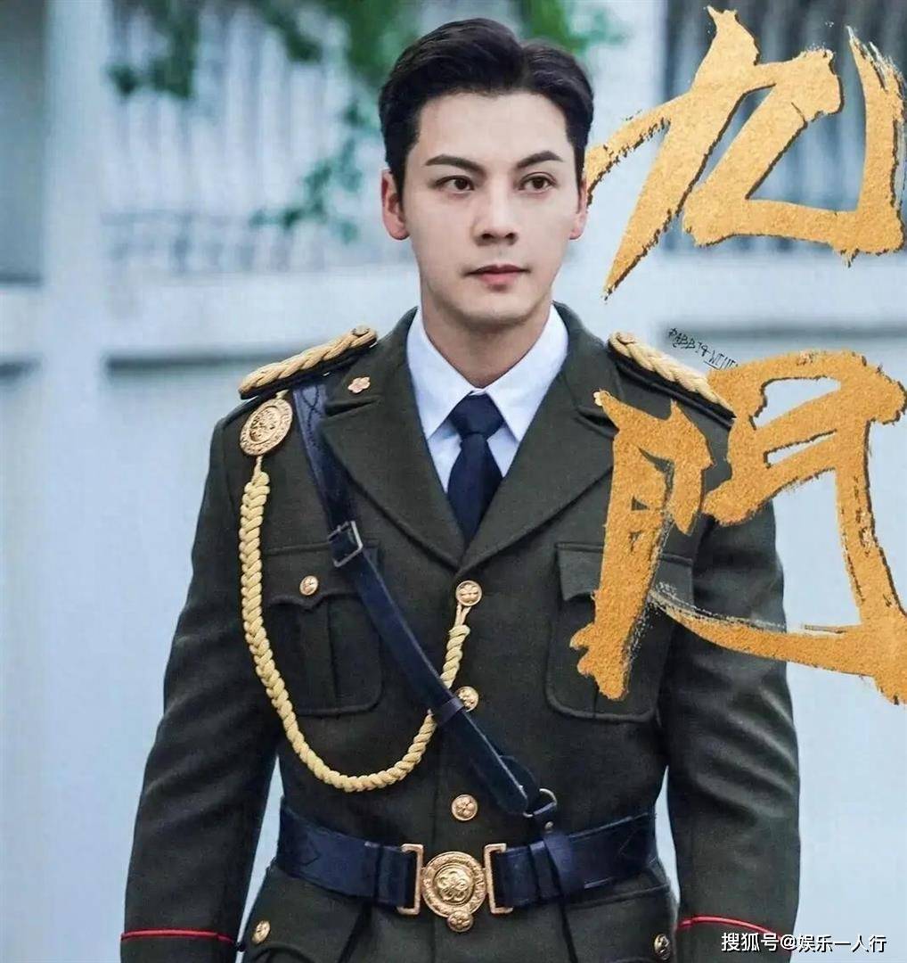谁也没想到！《九门》首播观众只给8字评价，出人意料且一针见血，3.6亿投资换了49条广告封面图