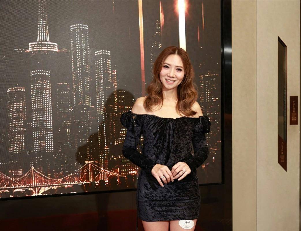 TVB女星主持音综决赛频出状况，新剧将抛弃AI，重拍多场戏封面图