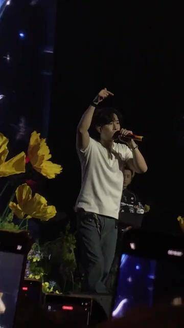 高天佐演出表态巅峰选手不比自己强！封面图